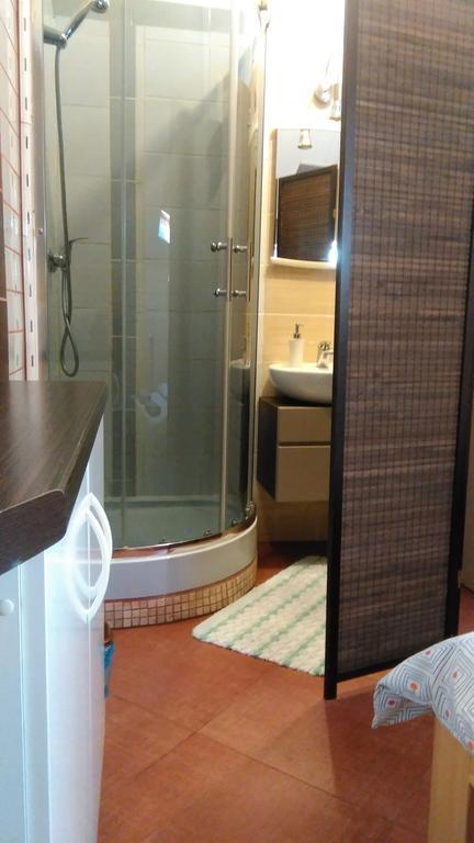 White Garden Apartman Oświęcim Kültér fotó